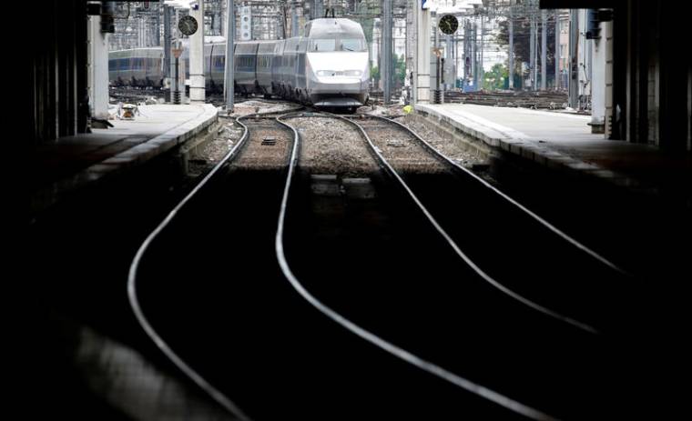 SNCF: POURSUITE À L'IDENTIQUE DES PERTURBATIONS VENDREDI
