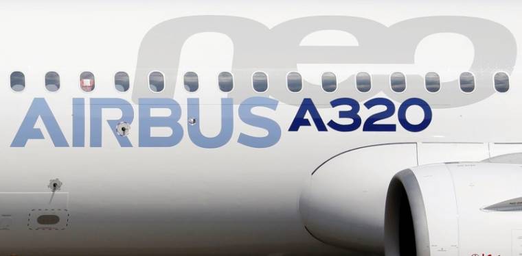 AIRBUS REPORTE DE QUELQUES JOURS LA LIVRAISON DU PREMIER A320NEO