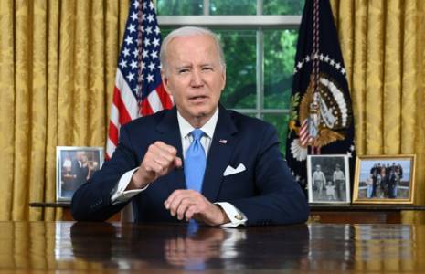 Le président américain Joe Biden s'adresse à la nation à la Maison Blanche, le 2 juin 2023 à Washington ( POOL / JIM WATSON )