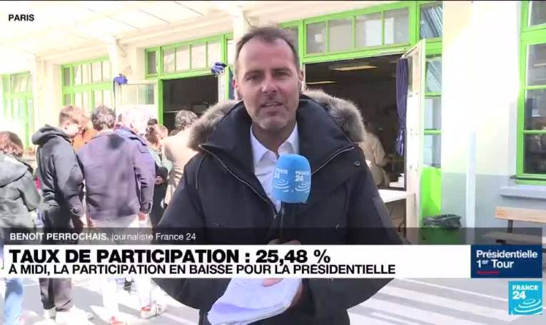 Présidentielle française : 25,48 % de participation à midi, trois points de moins qu'en 2017