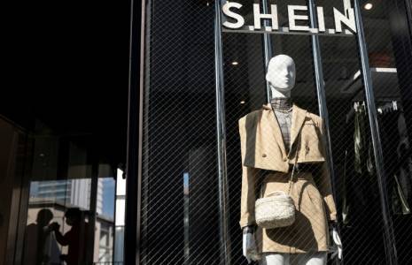 Le géant de la fast fashion Shein devrait publier dans les jours à venir un projet d'entrée en bourse à près de 60 milliards d'euros à Londres, après avoir renoncé à Wall Street ( AFP / Richard A. Brooks )