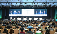 Le président de la COP29, Mukhtar Babayev, lors d'une première séance plénière de clôture de la COP29 à Bakou, le 23 novembre 2024 en Azerbaïdjan ( AFP / STRINGER )