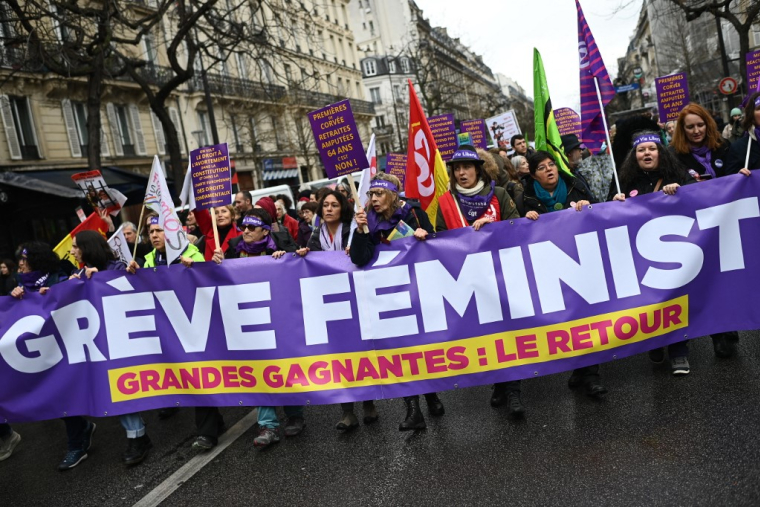 Droits Des Femmes Associations Et Syndicats Appellent à La Grève Et à