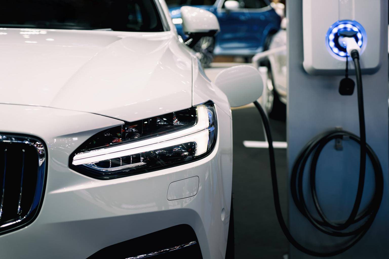 100.000 bornes pour voitures électriques en 2021 : l'objectif