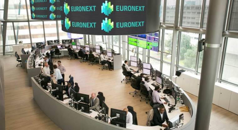 La salle de surveillance des marchés chez Euronext Paris. (© Euronext)