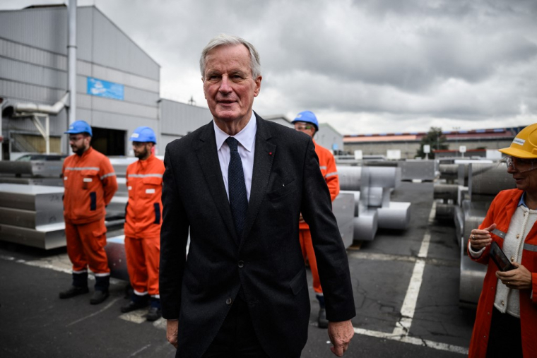 Michel Barnier à Issoire, le 4 octobre 2024. ( POOL / JEFF PACHOUD )