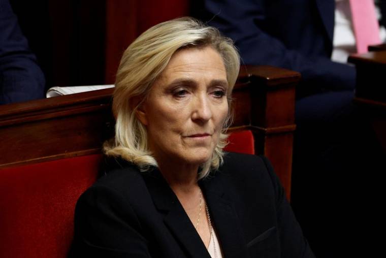 Marine Le Pen à l'Assemblée nationale à Paris