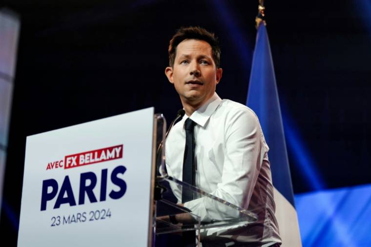 Francois-Xavier Bellamy lors d'un meeting de LR à Aubervilliers en Seine-Saint-Denis, le 23 mars 2024 ( AFP / Dimitar DILKOFF )