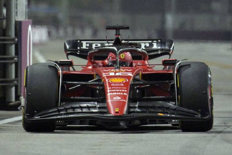 Ferrari domine les essais libres