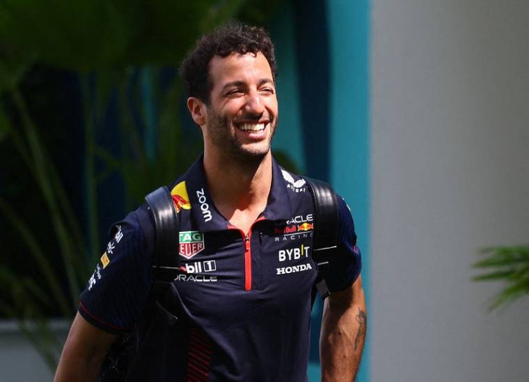 Daniel Ricciardo remplace Nyck De Vries chez AlphaTauri