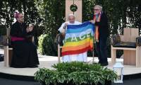 Le pape François préside un forum sur la paix à Vérone, en Italie, le 18 mai 2024 ( AFP / Marco BERTORELLO )