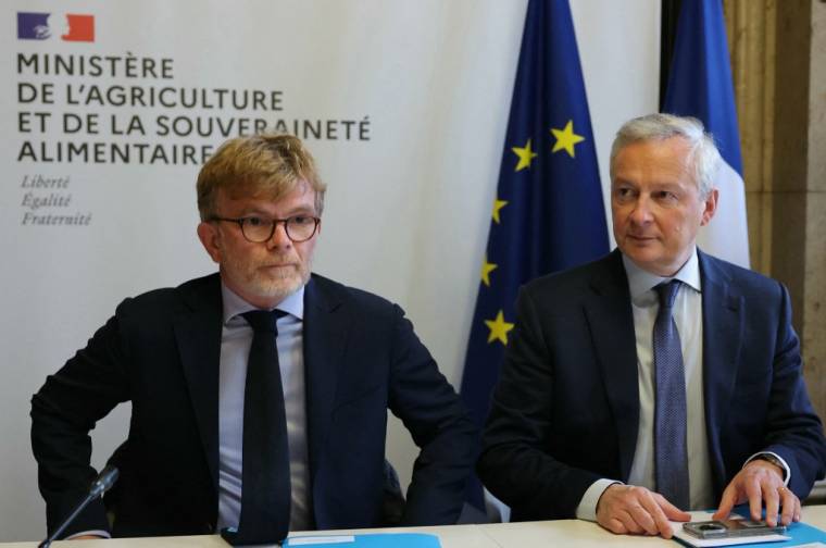Marc Fesneau (Ministre de l'agriculture) et Bruno Le Miare (Ministre de l'économie) au comité de suivi des négociations commerciales, Paris le 26 janvier 2024. ( AFP / THOMAS SAMSON )