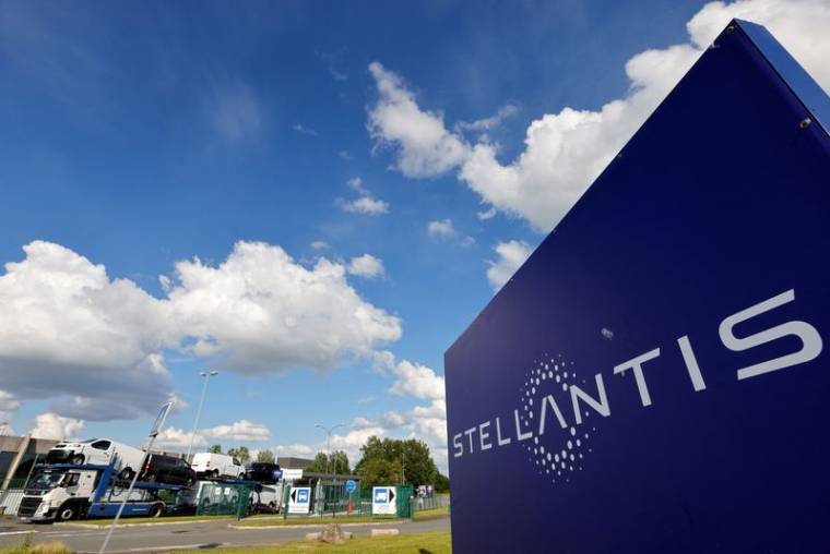 STELLANTIS CONFIRME LE REMBOURSEMENT ANTICIPÉ D'UN EMPRUNT DE 6,3 MILLIARDS D'EUROS