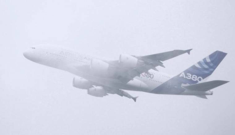 AIRBUS SUR LE POINT DE PRENDRE UNE DÉCISION SUR L'A380