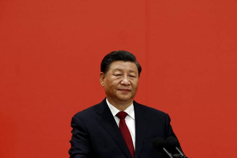 Le président chinois Xi Jinping prend la parole à la suite du 20e Congrès national du Parti communiste, à Pékin