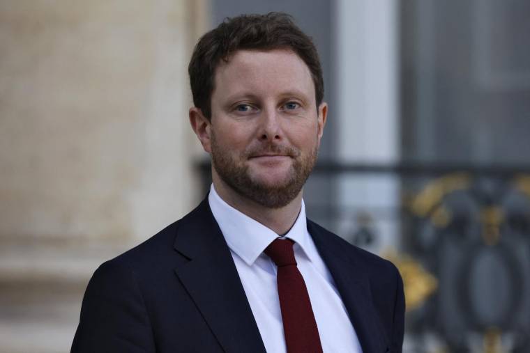 Le ministre des Transports Clément Beaune, le 15 novembre 2023, à Paris. ( AFP / LUDOVIC MARIN )