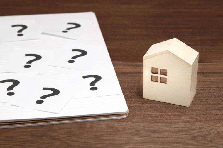 Patrimoine : comment choisir entre louer et acheter son logement ? / iStock.com - yataa