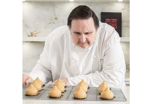 Grolet, Hermé, Michalak, Kayser… Les desserts des chefs pour la Saint-Valentin (Crédit photo : capture Instagram @philippe_conticini)