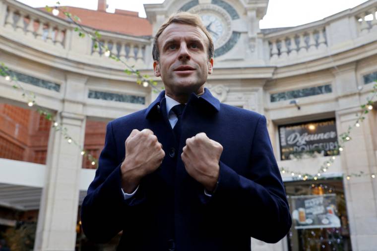 Emmanuel Macron le 22 novembre 2021 à Amiens. ( POOL / LUDOVIC MARIN )