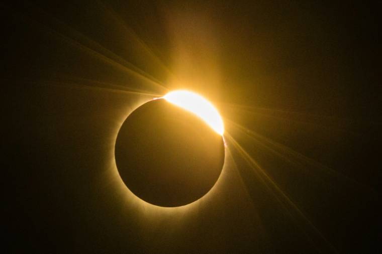 L'éclipse solaire en 2017 à Madras, dans l'Oregon aux Etats-Unis ( AFP / ROB KERR )