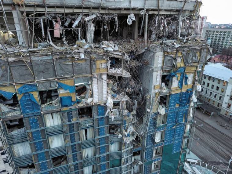L'hôtel Kharkiv Palace gravement endommagé par un tir de missile russe