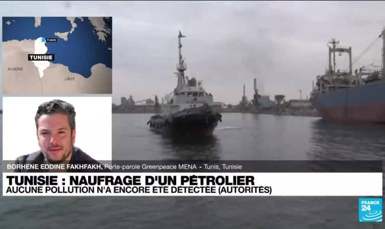 Pétrolier naufragé : un navire italien anti-pollution au large de la Tunisie