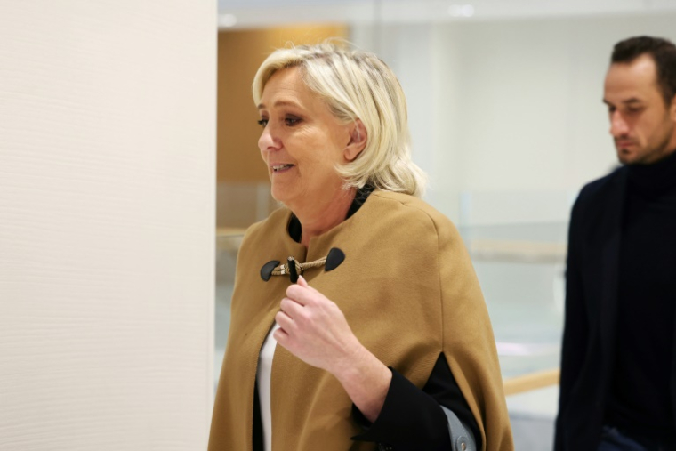 Marine Le Pen à son arrivée au tribunal correctionnel de Paris, le 14 octobre 2024 ( AFP / Alain JOCARD )