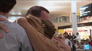 Emeutes en Nouvelle-Calédonie : le premier avion d'évacuation a atterri en Australie