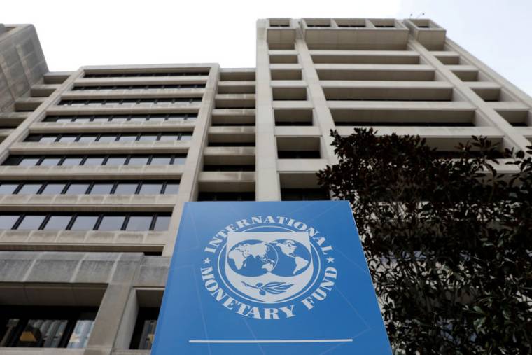 LE FMI MET LES USA EN GARDE CONTRE LES RISQUES COMMERCIAUX ET FINANCIERS