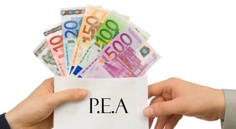 Le PEA fonctionne comme un compte-titres mais en franchise d'impôt. (© DR)