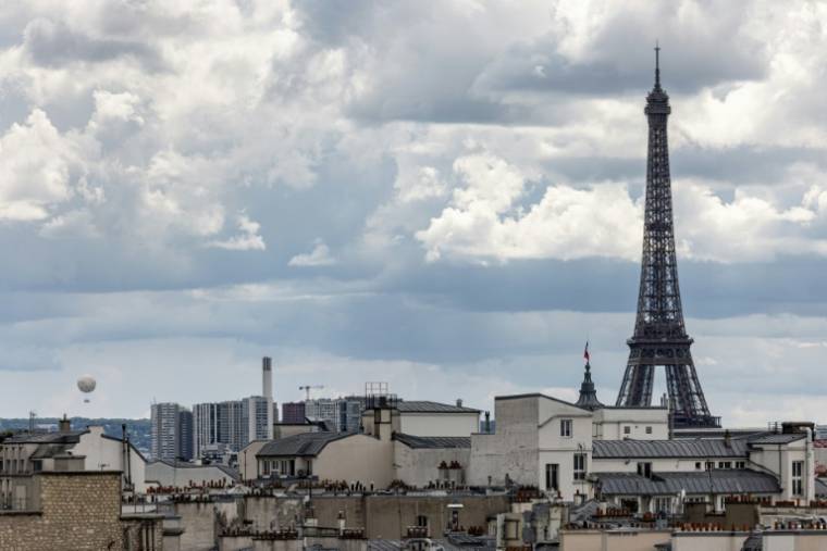 La tour Eiffel, le 23 mai 2024, à Paris ( AFP / JOEL SAGET )