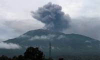 Le volcan Marapi en éruption en Indonésie, le 4 décembre 2023 ( AFP / ADI PRIMA )