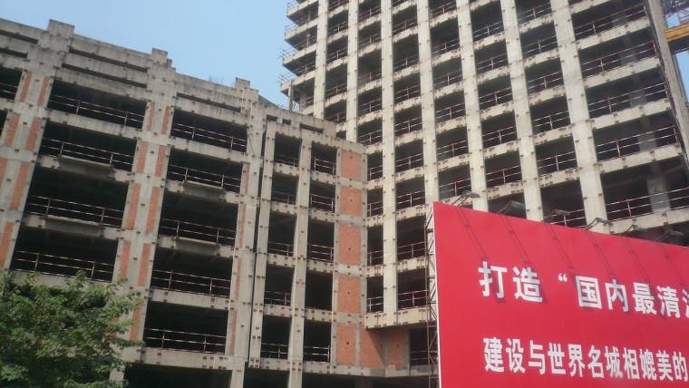 Un immeuble en construction en Chine. (Cliffano Subagio / Flickr / CC-BY-SA 2.0)