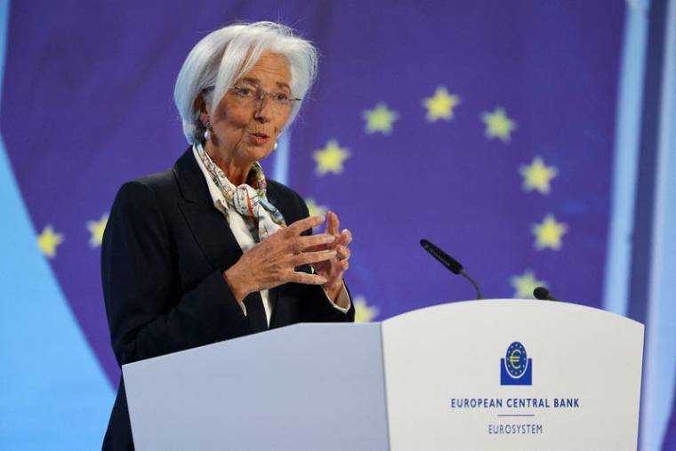 Christine Lagarde, présidente de la BCE, participe à une conférence de presse à l'issue de la réunion de politique monétaire à Francfort