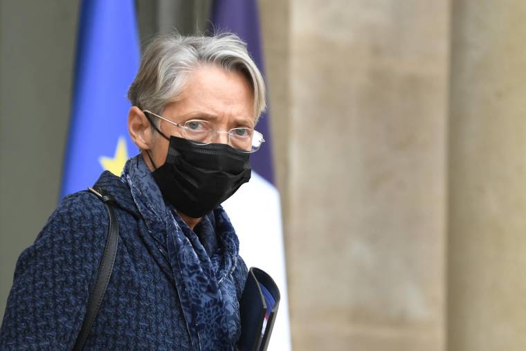 Elisabeth Borne, le 12 janvier 2022, à Paris ( AFP / Bertrand GUAY )
