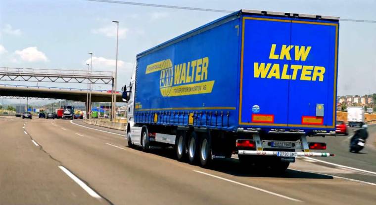 Avec un taux d'endettement moyen de 71% en 2017, le secteur du transport est à risque selon Euler Hermes. (© LKW Walter / capture)