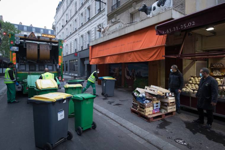 "Le geste de tri est la condition indispensable pour recycler au maximum ce qui peut l'être", assure Citeo. ( AFP / JOEL SAGET )