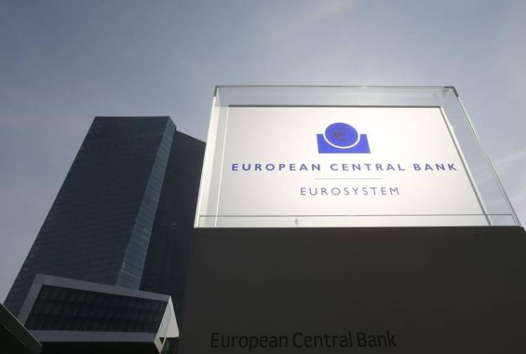 LA BCE SATISFAITE DES EFFETS DE SON PROGRAMME D'ASSOUPLISSEMENT QUANTITATIF
