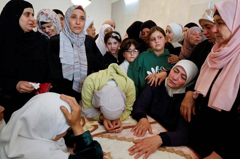Les funérailles du Palestinien Yazan Ishtayeh, tué lors d'un raid israélien, à Salim, Cisjordanie