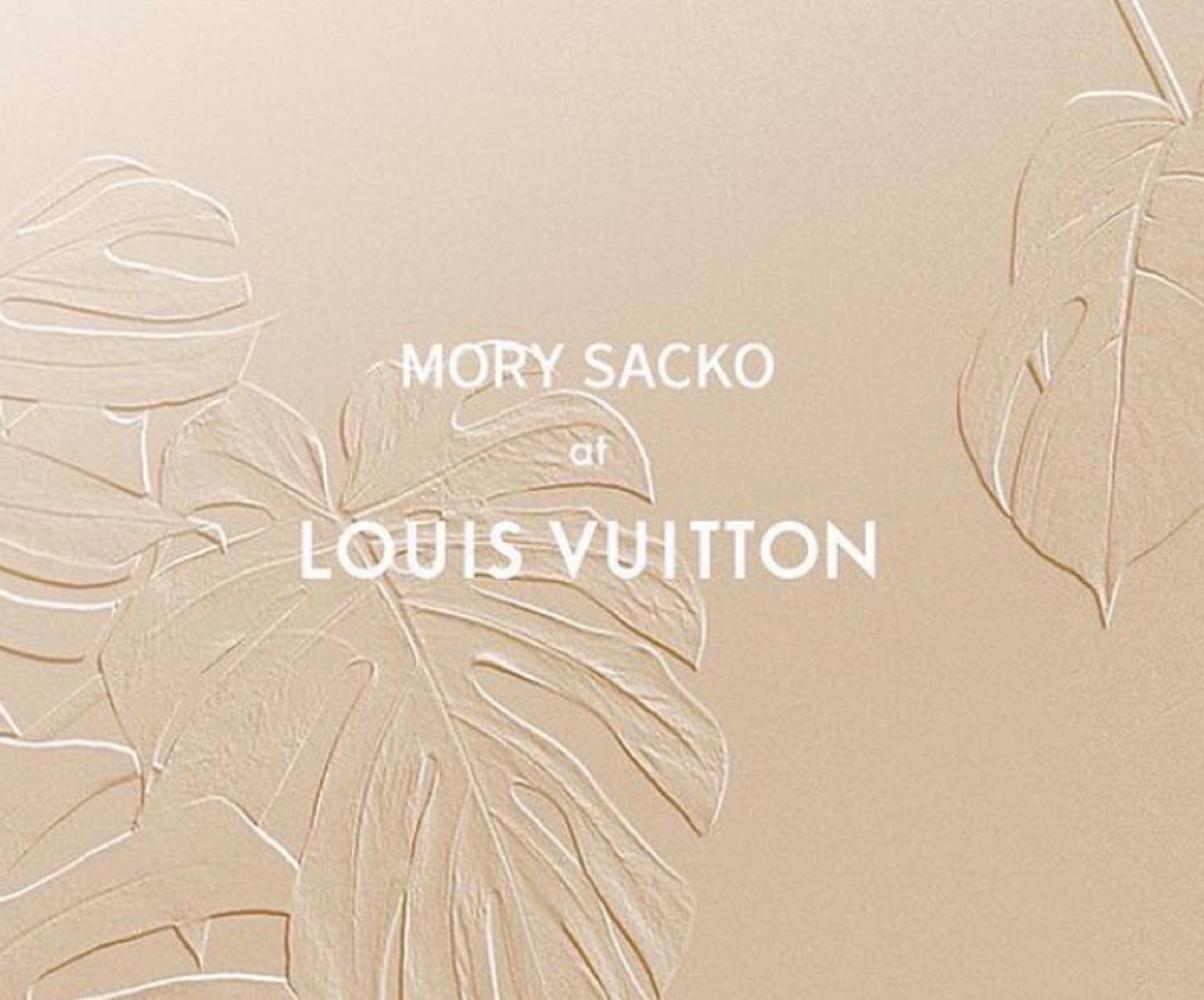 Mory Sacko en cuisine dans le premier restaurant Louis Vuitton à  Saint-Tropez