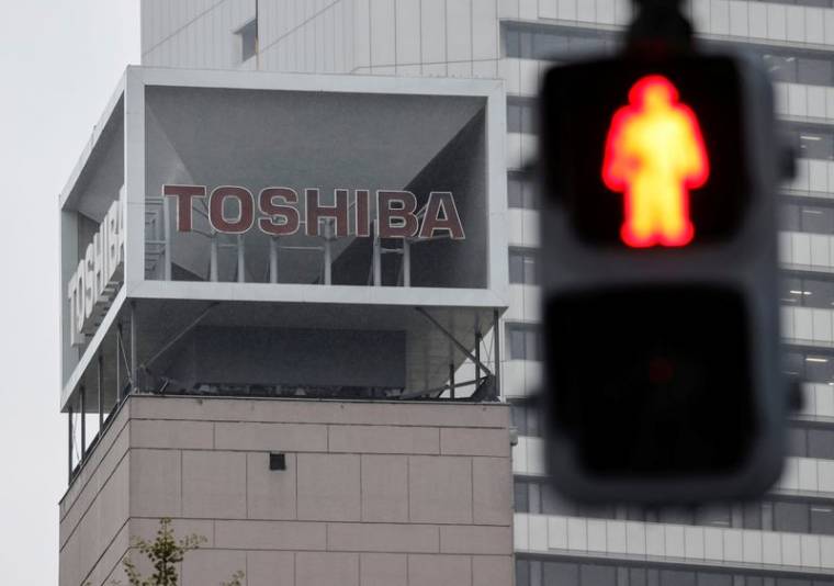 LE PRINCIPAL ACTIONNAIRE DE TOSHIBA S'OPPOSE À LA SCISSION