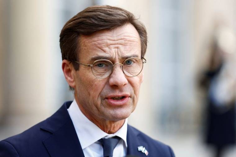Le président français Macron rencontre le Premier ministre suédois Kristersson à Paris