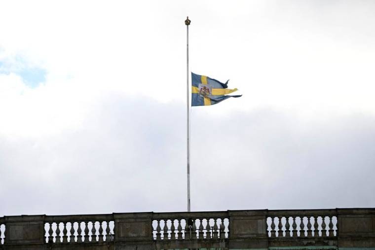 Le drapeau suédois au Palais Royal de Stockholm