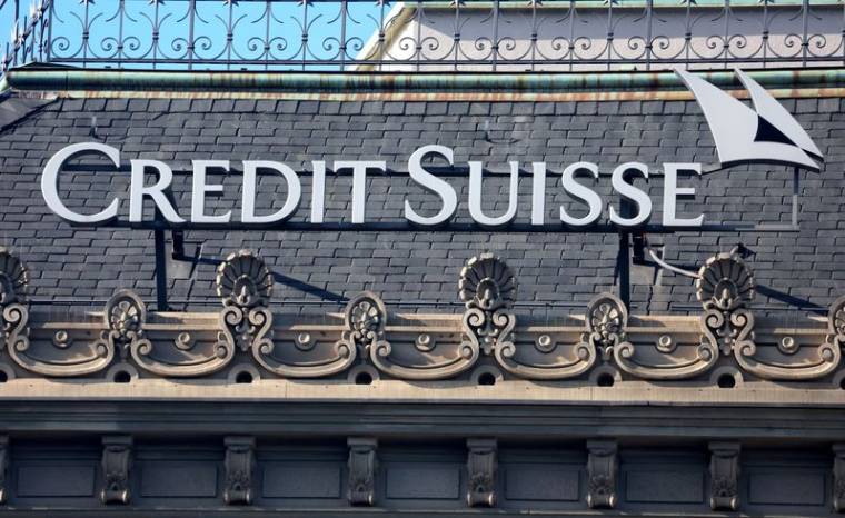 Le logo de la banque suisse Credit Suisse sur son siège à Zurich