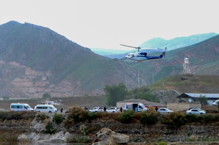 Photo émanant de l'agence officielle Irna, le 19 mai 2024, montrant l'hélicoptère qui transportait président iranien Ebrahim Raïssi, victime d'un accident d'hélicoptère dans la province de l'Azerbaïdjan oriental, dans le nord-ouest de l'Iran  ( IRNA / Ali Hamed HAGHDOUST )