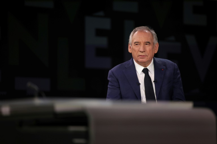 "Derniers réglages" en cours pour la composition du gouvernement Bayrou