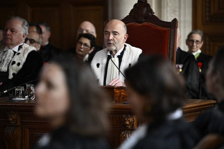Pierre Moscovici à Paris, le 29 janvier 2024. ( AFP / JULIEN DE ROSA )