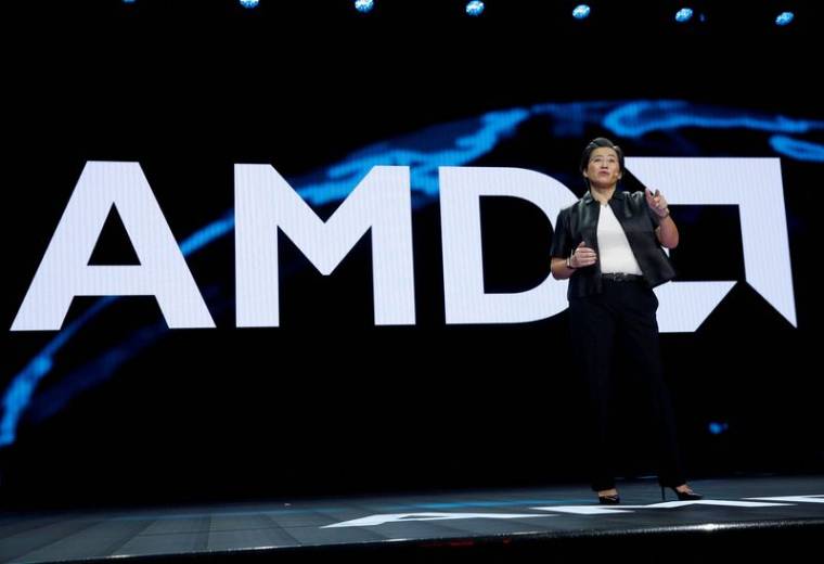 Lisa Su, présidente et directrice générale d'AMD, prononce un discours liminaire lors du CES 2019 à Las Vegas
