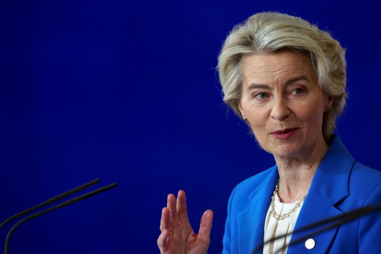 Ursula von der Leyen, lors d'une conférence de presse à Berlin