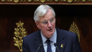 Le Premier ministre Michel Barnier le 8 octobre 2024 à l'Assemblée nationale à Paris ( AFP / Thomas SAMSON )